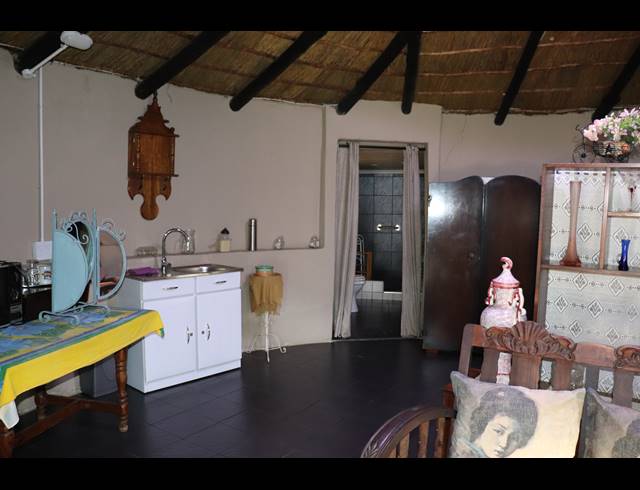 20,224M² SMALLHOLDING FOR SALE IN MOOILANDE